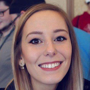 MeganPlays, 30 (YouTube Star)