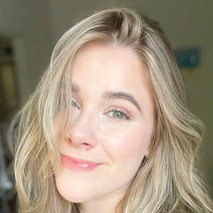 Meghan Mage, 30 (TikTok明星)