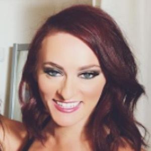 Meghan Sanett, 34 (Danser)