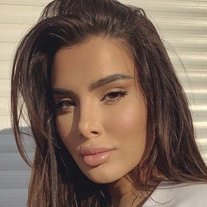 Megi Pojani, 30 (YouTube Star)