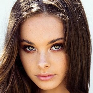 Meika Woollard, 21 (Модель)