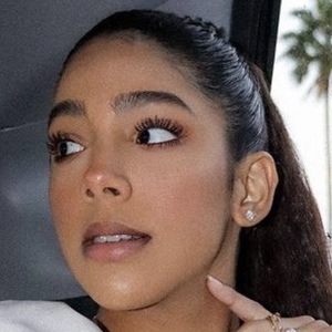 Meila Pedraza image 5