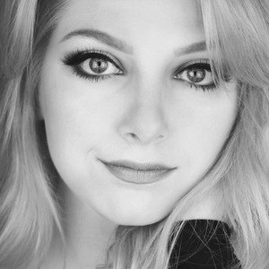 Mel Wherry, 30 (TikTok明星)