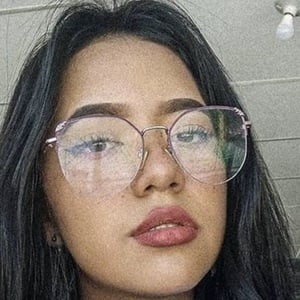 Melanie Ubilluz, 22 (TikTok Star)