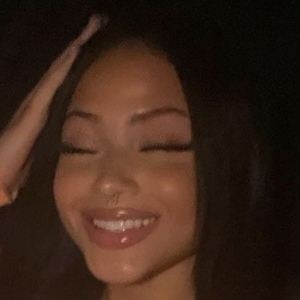 Melina Cohens, 21 (TikTok Star)