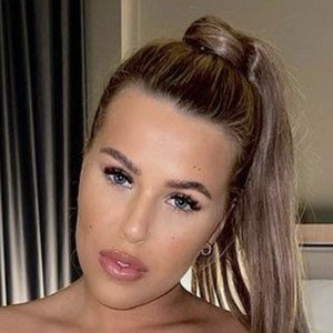 Melina Johnsen, 29 (Instagram明星)