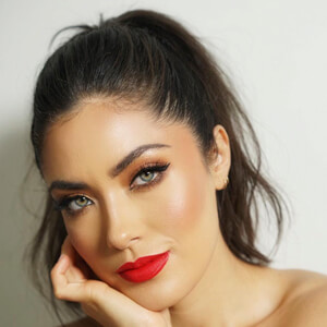 Melissa Alatorre, 36 (YouTube明星)