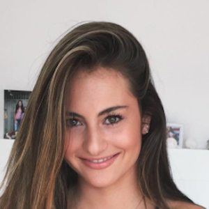 Melissa Deines, 29 (Blogger)