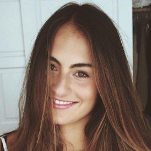 Melissa Deines, 29 (Blogger)