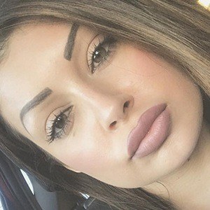 Melissa Flentzeris, 36 (YouTube Star)