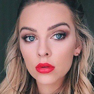 Melissa Merk, 32 (YouTube Star)