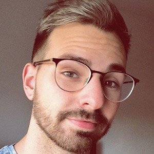 MeLlamanFredy image 3