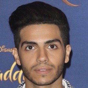 Mena Massoud, 34 (Actor de Cine)