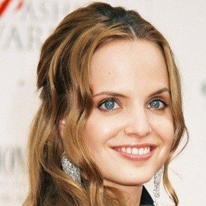 Mena Suvari image 8