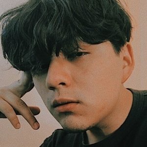 menasaurio, 31 (TikTok明星)