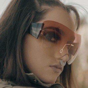 Merdix Antwinette, 20 (Movie Actress)