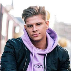 Merijn, 30 (YouTube Star)