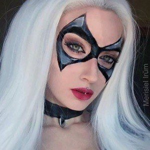 Merisiel Irum, 29 (Instagram Star)