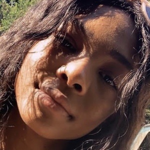 Mia ASMR, 26 (YouTube明星)