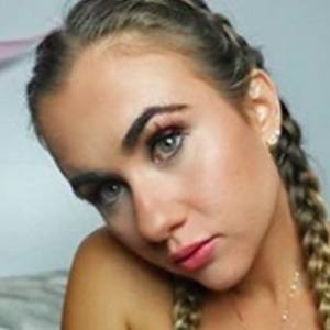 Mia Feldman, 28 (家庭成员)