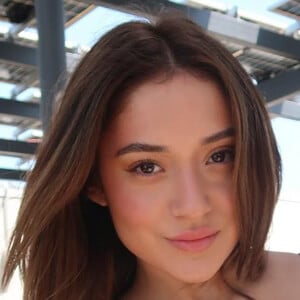 Mia Huffman (Instagram Star) - Age, Birthday, Bio, Facts, Family, Net