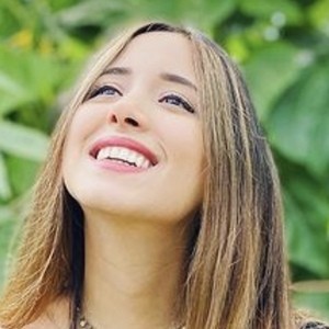 Mia Plays, 31 (Звезда Youtube)