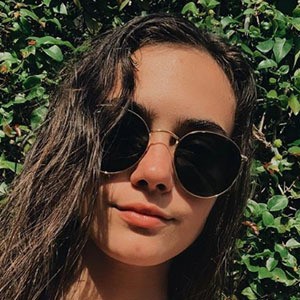 Mia Vazquez, 19 (Blogger)