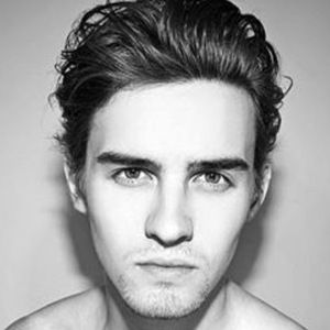 Michael Johnston, 30 (TV-acteur)