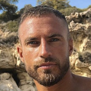 Michael Thurston image 7