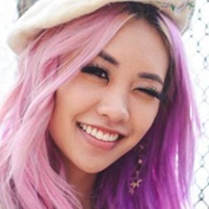 Michelle Dee, 28 (Instagram Star)