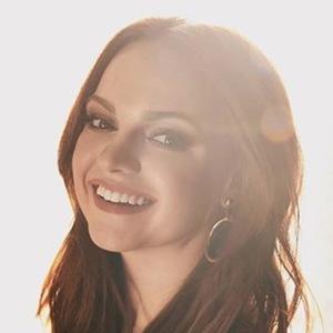 Michelle DeFraites, 30 (TV Actress)
