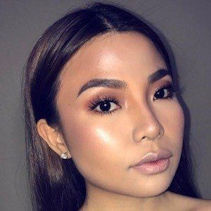 Michelle Dy, 33 (YouTube明星)