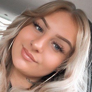 Michellemelodyx, 23 (TikTok Star)