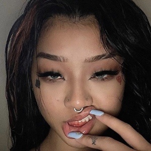 Michelleotp, 23 (TikTok明星)