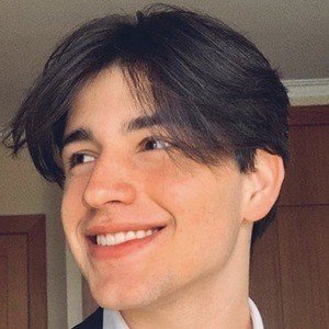 Miguel Fersou, 23 (TikTok明星)