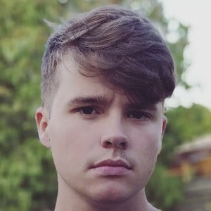 Mika Valentin Lin Schultz image 4