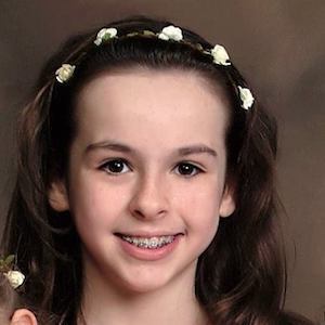 Mikayla Twinpossible image 5