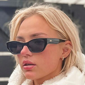 Mikayla Zazon image 16