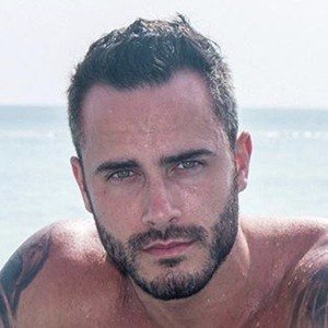 Mike Chabot, 34 (Instagram Star)