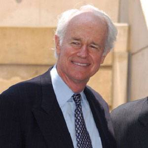 Mike Farrell image 2