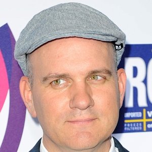 Mike O'Malley image 7