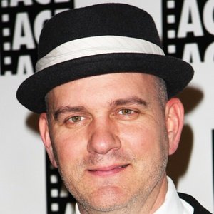 Mike O'Malley image 8