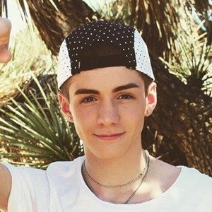Mikey Tua, 23 (Instagram Star)