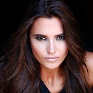 Mila Kaladjurdjevic, 38 (Modella)