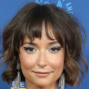 Milana Vayntrub, 38 (电视女演员)