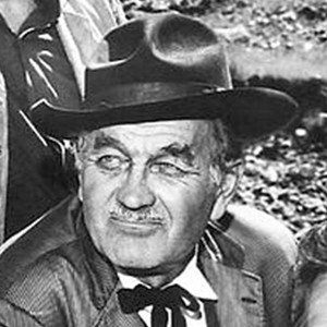 Milburn Stone (1904 - 1980) (Movie Actor)