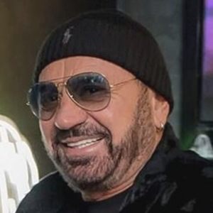 Mile Kitić, 73 (流行歌手)