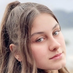 Mileninha Stepanieco image 6