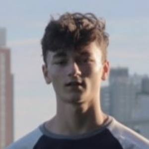 Милес Беннер image 5