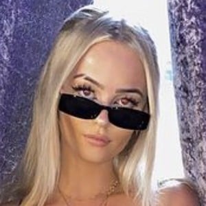 Millie Gibson, 21 (TV Actress)